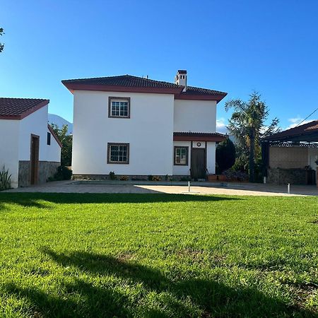Casa Rural Las Cuatro Flores Orgiva Εξωτερικό φωτογραφία