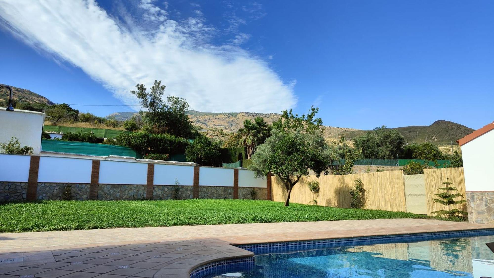 Casa Rural Las Cuatro Flores Orgiva Εξωτερικό φωτογραφία